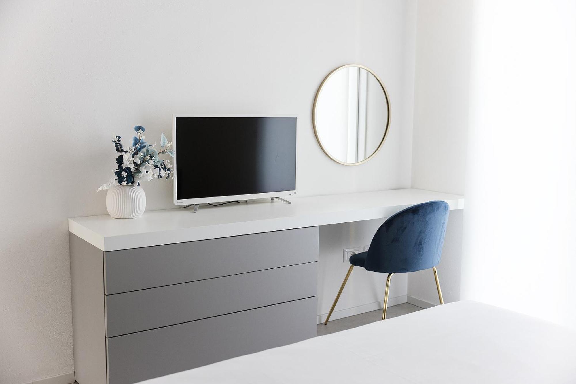 R1 Apartment