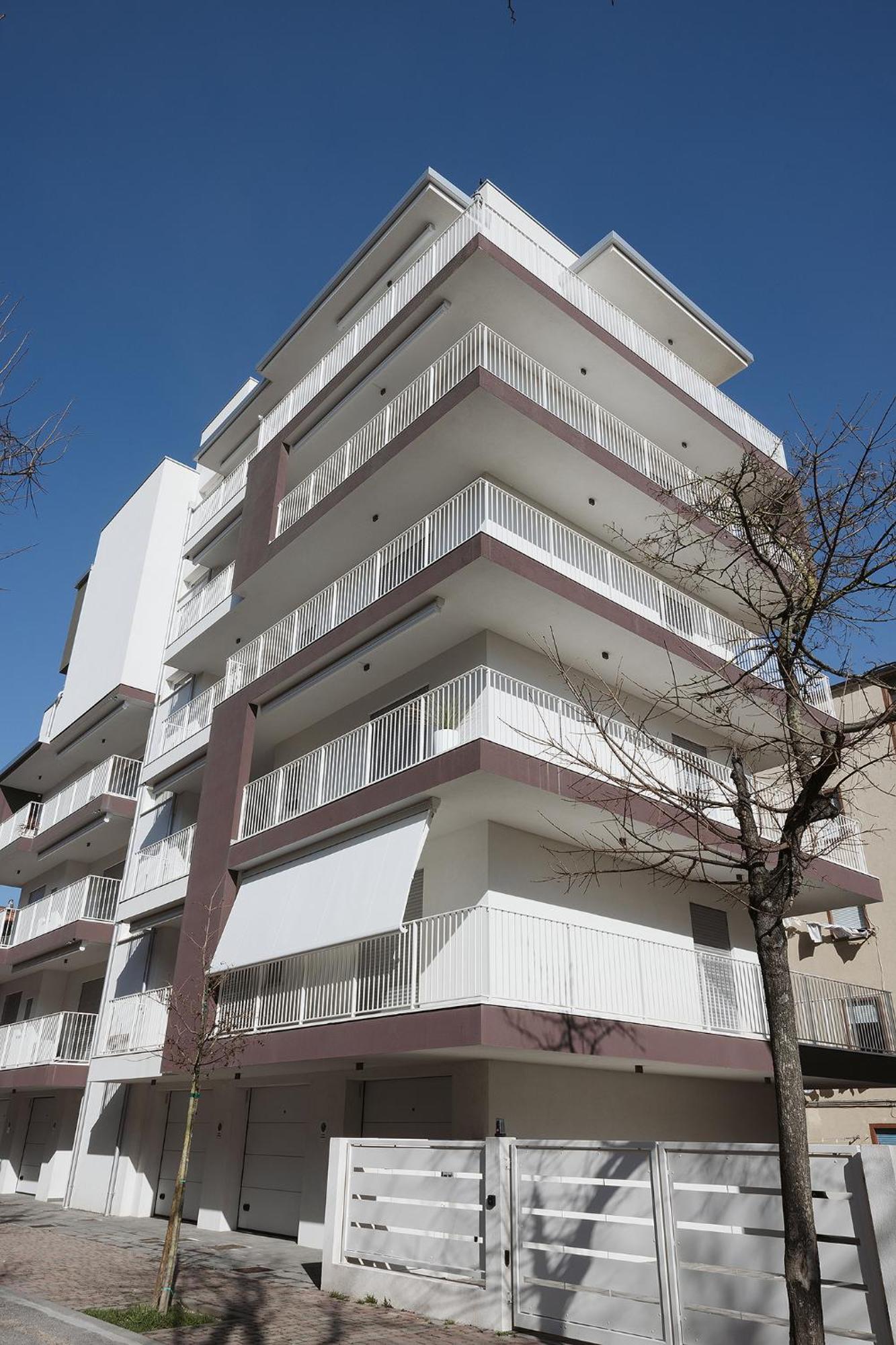 R1 Apartment
